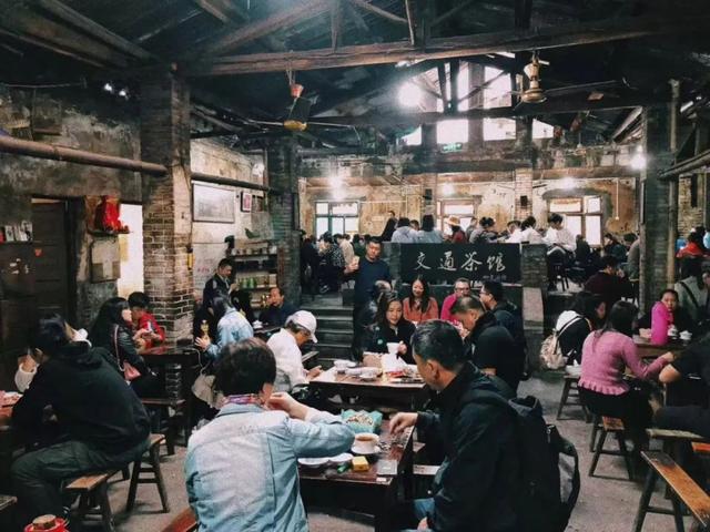 “不务正业”的茶馆都在闷声发财？3个让你意外的盈利点
