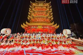 惊艳！武汉工商学院110名学子首登央视春晚舞台图片
