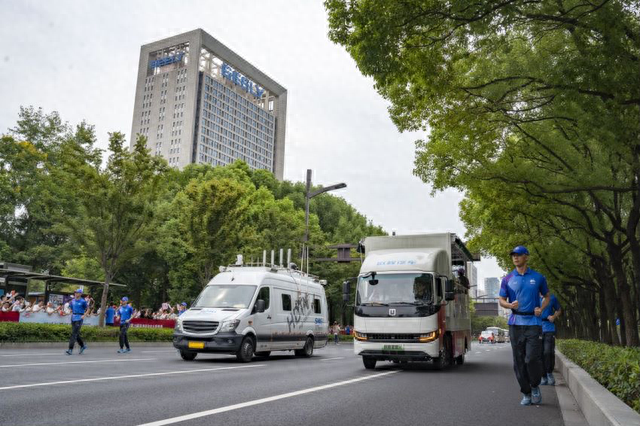 ���ڿƼ�����ҫ���ˣ��״����ó�ʵ������Ȧ��