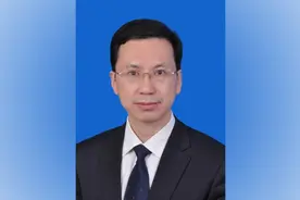 同济大学校长（副部长级）郑庆华出任校党委书记图片