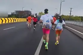 苏州一马拉松赛事两选手背走大量补给，组委会称不会取消成绩图片