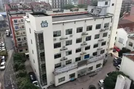 推走病痛，贴出健康——松江区岳阳街道社区卫生服务中心痹病（骨关节病）专病门诊丨上海市中医特色专病专…图片