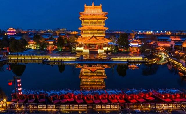 听说初雪，总与想念同来 | 台儿庄的雪已翩跹，你的城市下雪了吗？