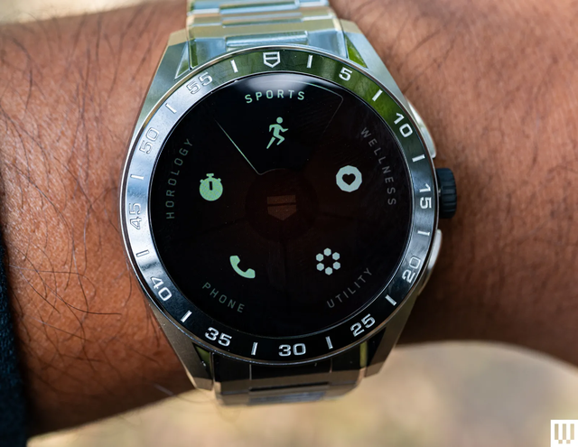 泰格豪雅新表 Calibre E5 挥别Wear OS，自研系统专为iPhone优化