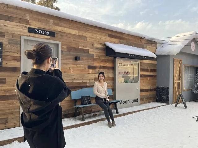 洛铜1954工业风潮玩全攻略，一站式解锁涧西快乐