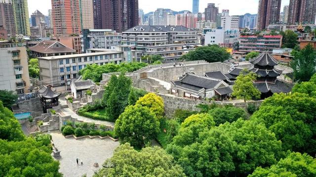 贵阳热门景点公交乘车攻略，带你get正宗夜生活~
