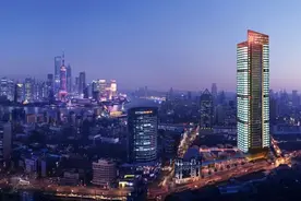 不仅是办公大楼，还是热门外拍取景地图片