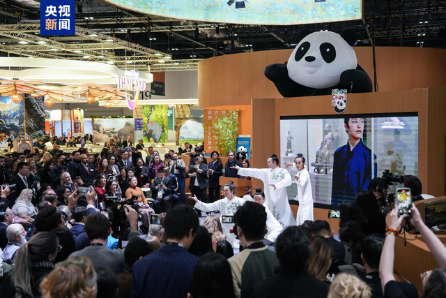 “跟着电影游中国”亮相2025伦敦世界旅游交易会 引领国际文旅潮流