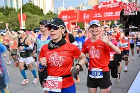 中国石化“爱跑”品牌助力广州马拉松赛图片