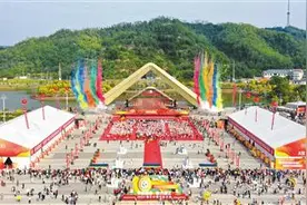 以橙为媒 以果兴业 以节惠农图片