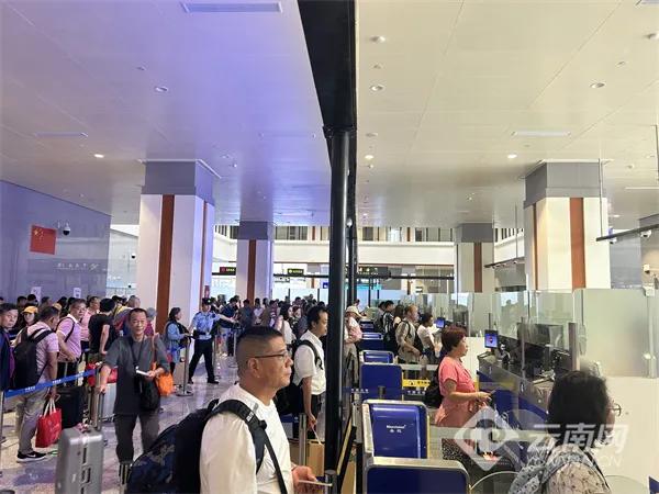 外地高温40℃，云南还要穿长裤，来感受独一份清凉