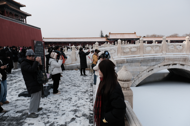 周末，他们涌向故宫，只为一件事