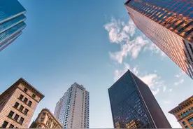 一场由地产引发的审计动荡：普华永道丢单超6亿，打工人放起了无薪假图片