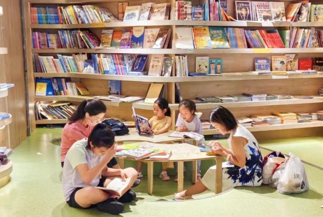 暑假“遛娃”去哪儿？来王府井，一站搞定→