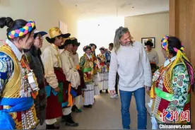 美国人林登：包容与丰富，让我爱上彩云南图片