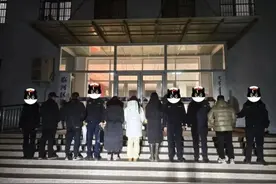 色情服务披上“上门按摩”外衣，内蒙古警方侦破线上涉黄案！18人被抓图片