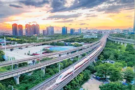 11条高铁串联起11座城市，乘高铁畅游粤港澳大湾区图片