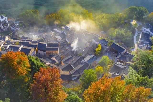 上饶荣登错峰赏秋热门目的地！跨年、寒假、春节连档，邀你共赴冬日诗意之旅