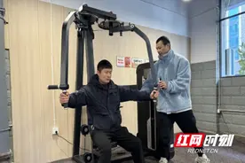 “走找想促”星成效｜架空层变身健身房，居民在“家门口”乐享健身图片