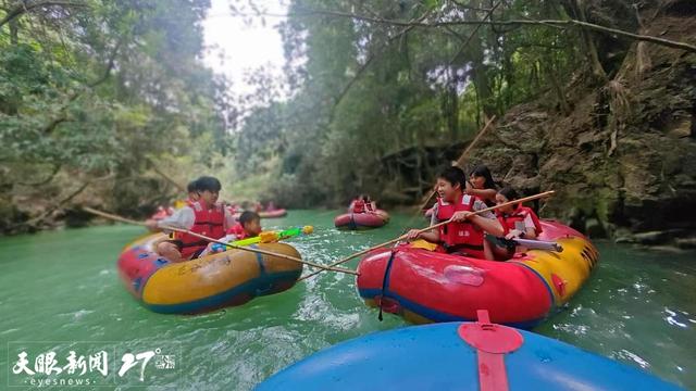 感受真实友好、充满活力的当代中国｜2025年西班牙文化旅游协会青少年贵州行活动结营