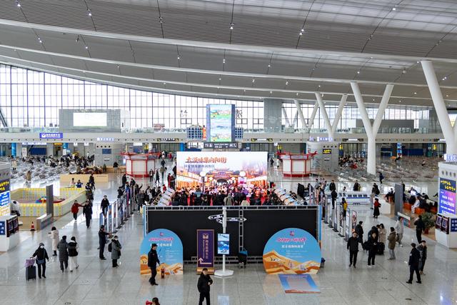 坐上高铁去中卫！清河站变身“城市会客厅”