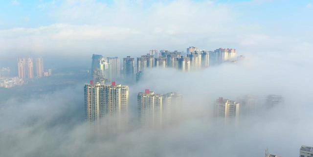 盘州城区：又见云海