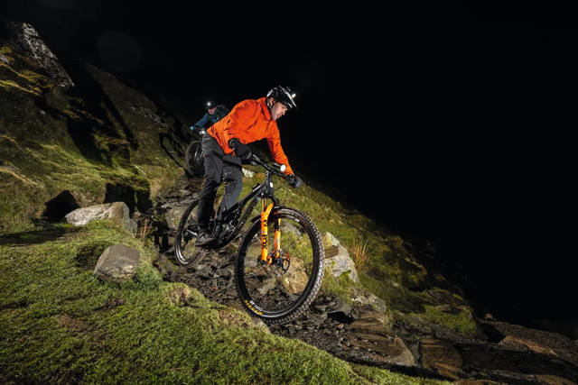 5个夜骑理由，教你如何让枯燥的冬天变得有趣