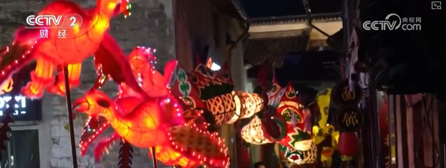 “文旅+非遗+剧本+美食”跨界融合激活品牌魅力，多元体验场景圈粉“留下人”