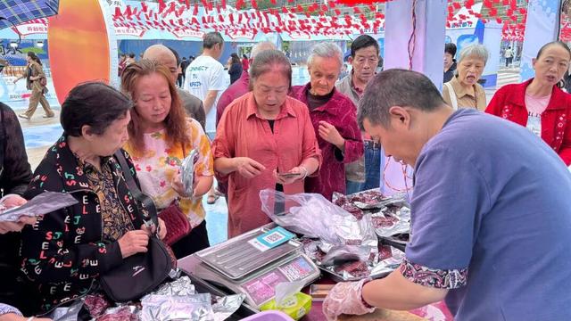 云上交响乐+进口嘉年华 简阳“双节”玩法更新！