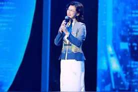 董凡：把诗歌变成有声语言，传递成都美好生活图片