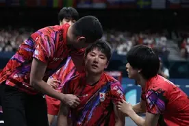 冲上热一！遭大逆转无缘决赛，张本智和跪地崩溃图片