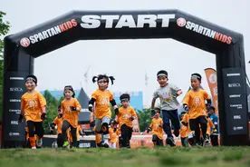 斯巴达儿童赛首次落户无锡 超3000名小勇士参赛图片