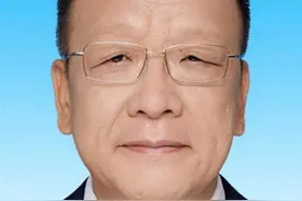 副省级白清元，进京任职图片