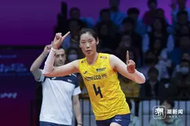 拿下11分，更强大的朱婷回来了图片