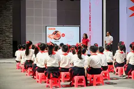 “健康素养66条”进校园，当好健康第一责任人从娃娃抓起图片