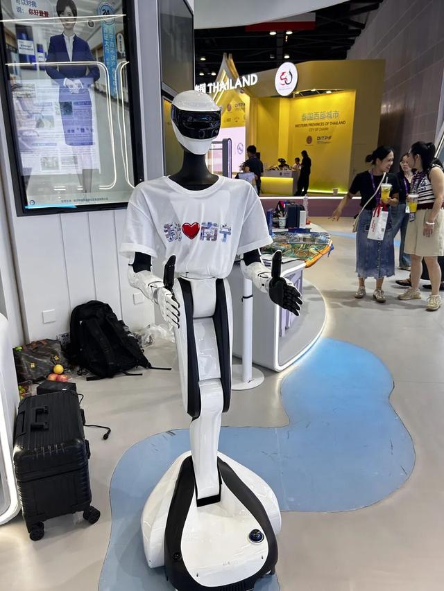 绝绝子！东博会最“邕”感打卡地——南宁城市展区全攻略来啦！