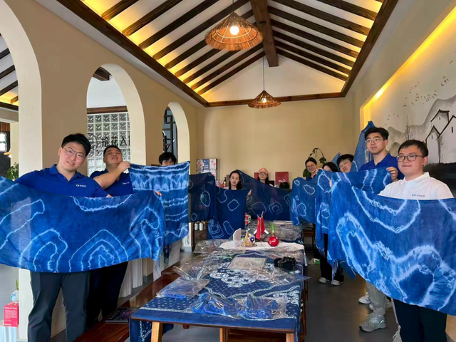 域见上海·域见奉贤｜马年遛娃好去处！奉贤这家马术俱乐部，能骑马、DIY马蹄铁……还藏着冠军马