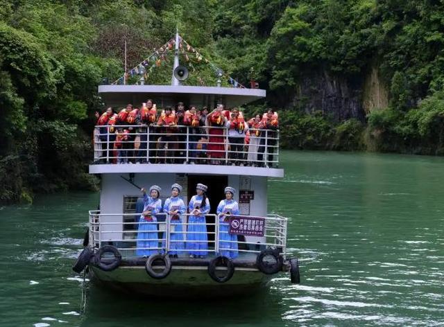 【景区联动进行时】探秘马家寨 泛舟龙鳌河！岑巩县景区联动解锁文旅新体验