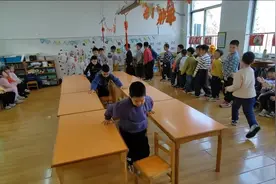 快乐运动 健康成长——山东理工小博士幼儿园开展室内体育游戏活动图片