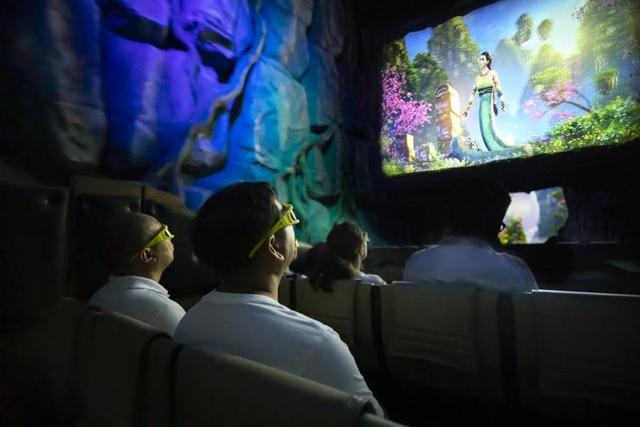 “双十一”特惠！济南方特金蛇年卡379元畅玩一整年