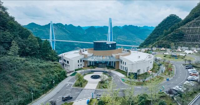 “码”上游贵州丨暑假带孩子去哪里玩？5天解锁贵州宇宙级浪漫与山水人文