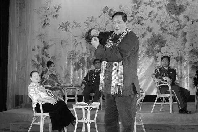 讣告：他因病在上海逝世！曾获奖200余项，很多上海人听过他讲故事……