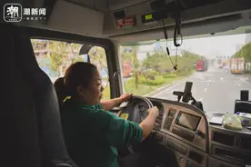 21.5米卡车4000公里专线 快递“卡姐”用车轮丈量人生图片