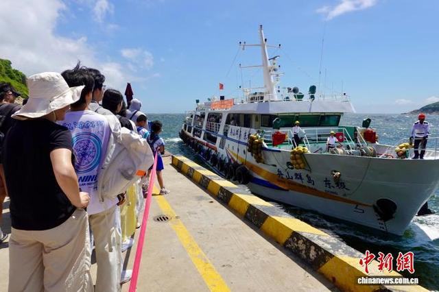 探访浙江舟山“里斯本丸”沉船事件的事发地：暑期海岛旅游热