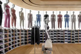 lululemon全球营收涨幅跌至个位数图片