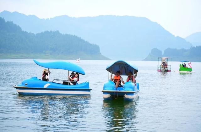 【直播倒计时1天】！你对夏日的所有幻想都在瓦屋山！