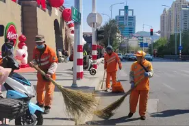 劳动最美 奋斗有我|“五一”城市“净”行曲 环卫人用汗水谱写劳动最美诗篇图片