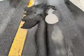 路面不平、沥青鼓包，道路病害现象如何解决?图片