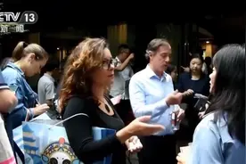 免签入境带火“中国行”，外国游客直呼“根本逛不完”图片
