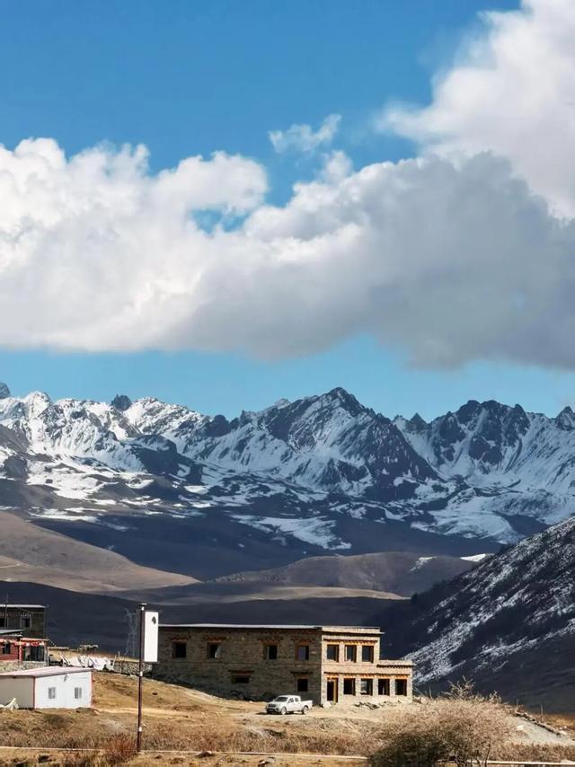 这个冬天，来甘孜晒太阳就绰绰有余！